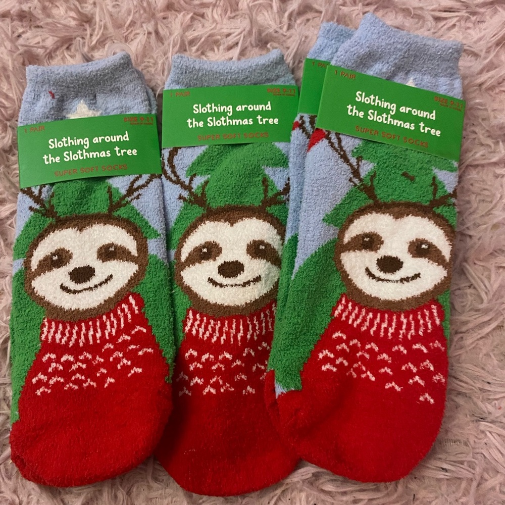 Sloth fuzzy socks